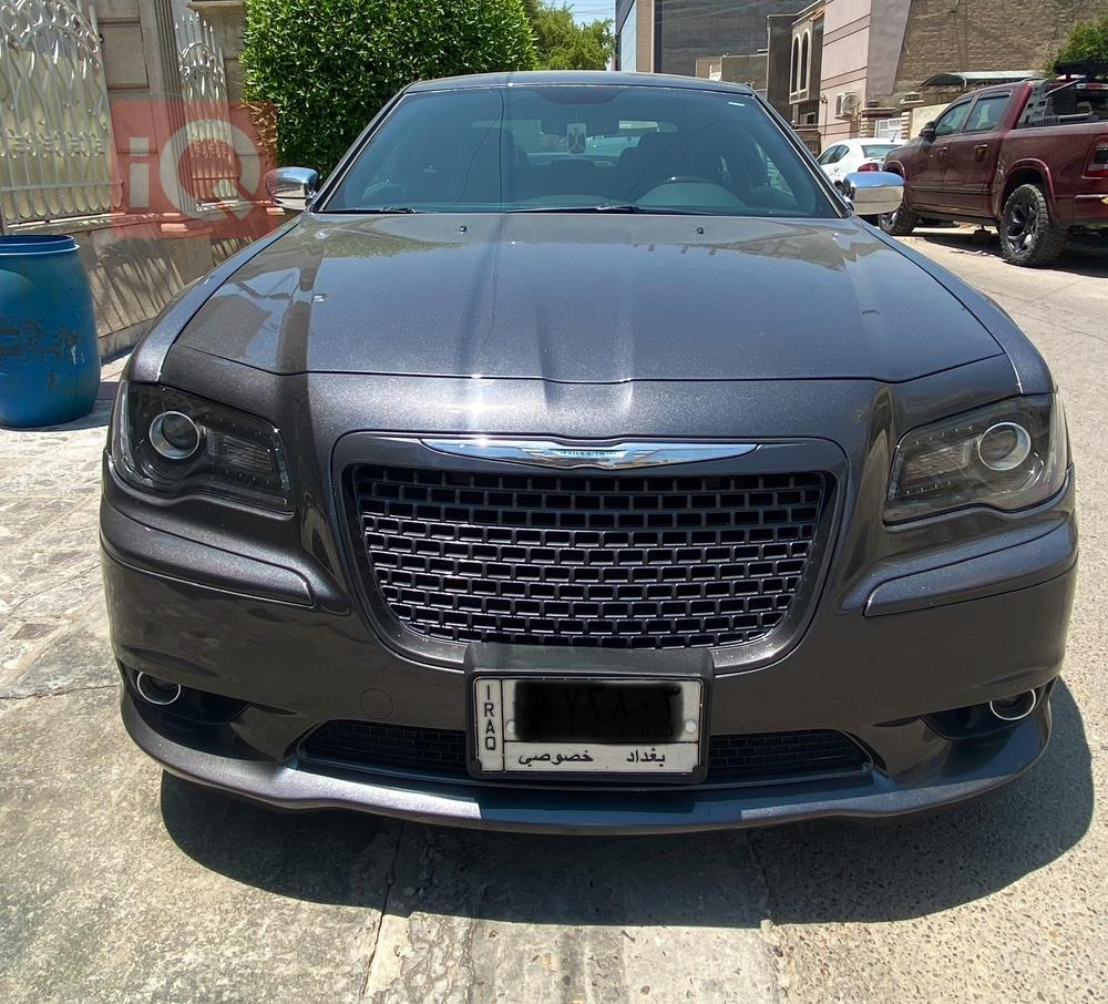 كرايسلر 300